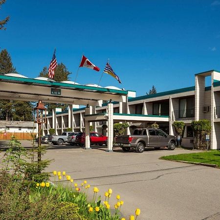 Prestige Riverside Lodge Quesnel Exterior foto