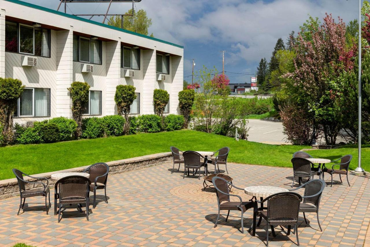 Prestige Riverside Lodge Quesnel Exterior foto